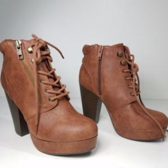 *SALE*Material Girl Rheta Lace-Up Platform Booties - Picture 4 of 8